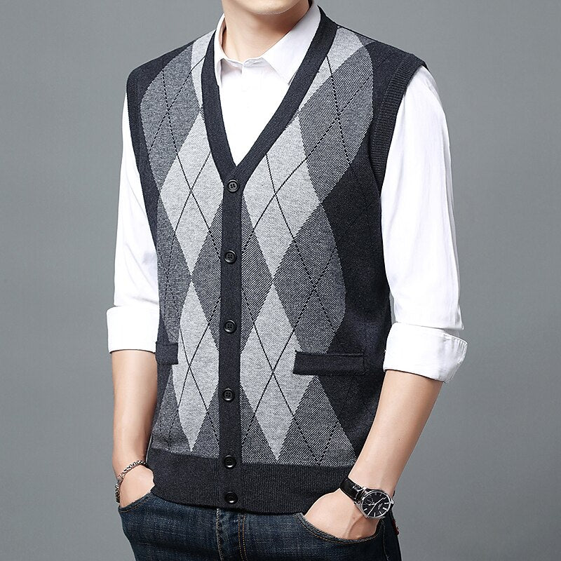 Argyle Button Cardigan Vest