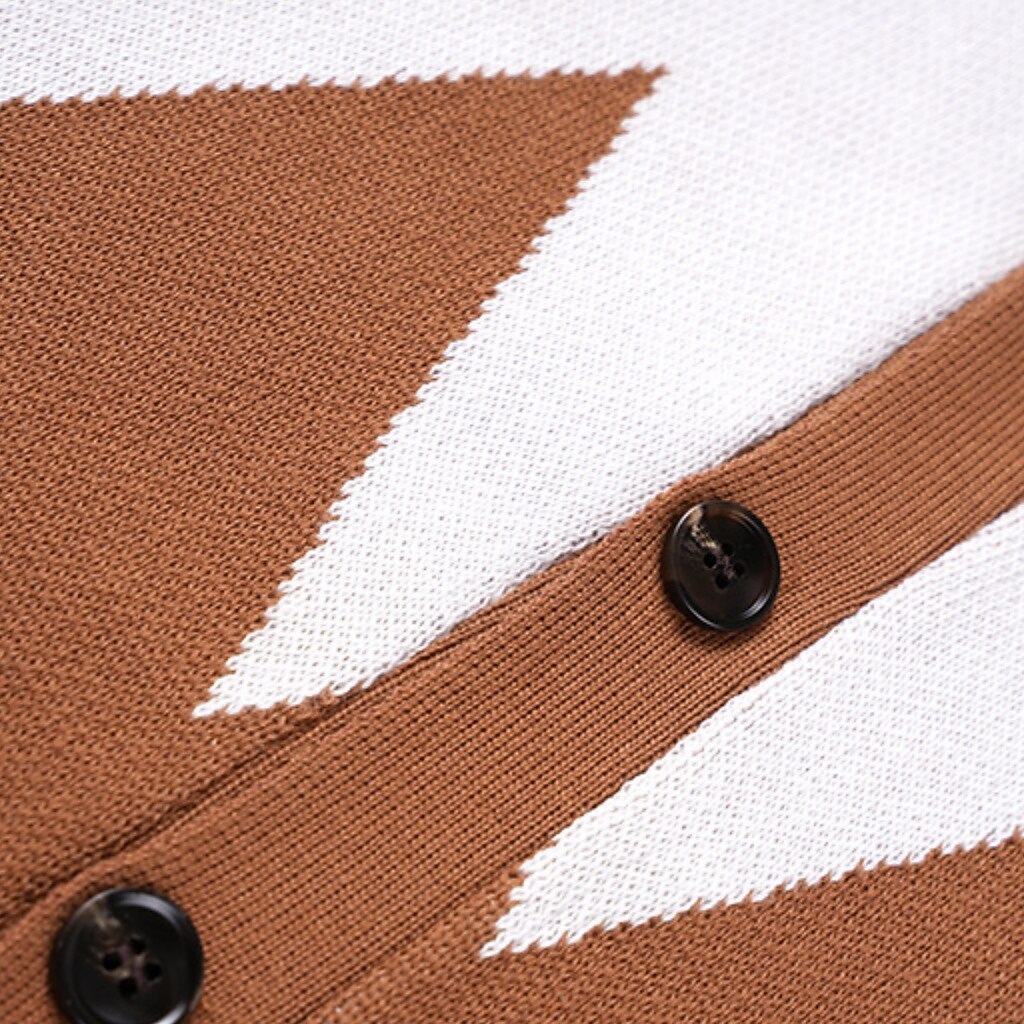 Peak Diamond V-Neck Cardigan