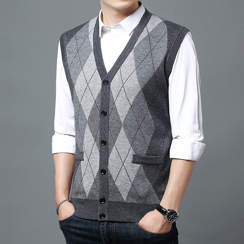 Argyle Button Cardigan Vest
