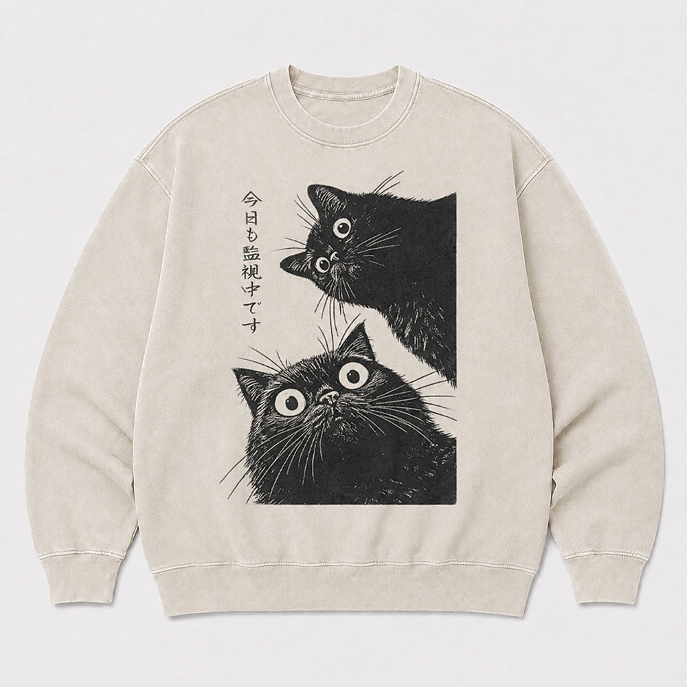 Men's Japanese Peeking Cats Graphic Washed Crew Neck Sweatshirt