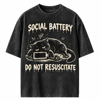 Social Battery Do Not Resuscitate Cat Heavyweight T-Shirt